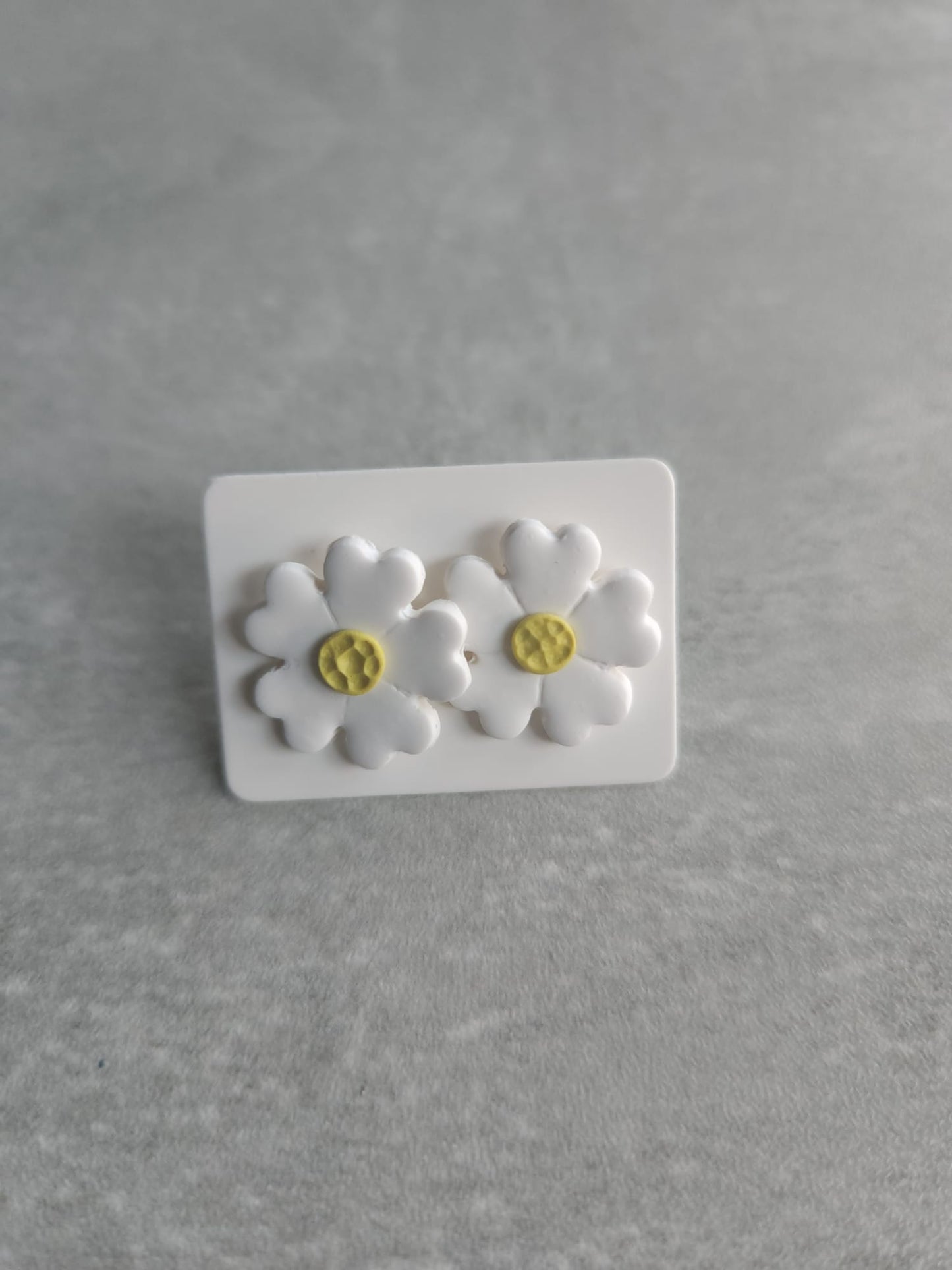 White flower studs