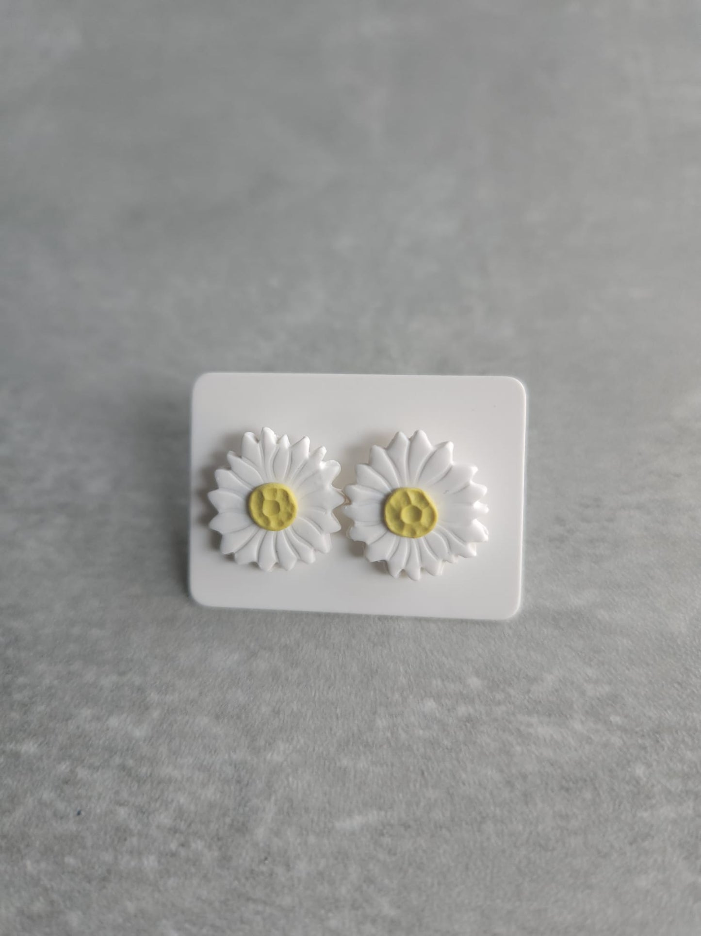 Daisy Studs