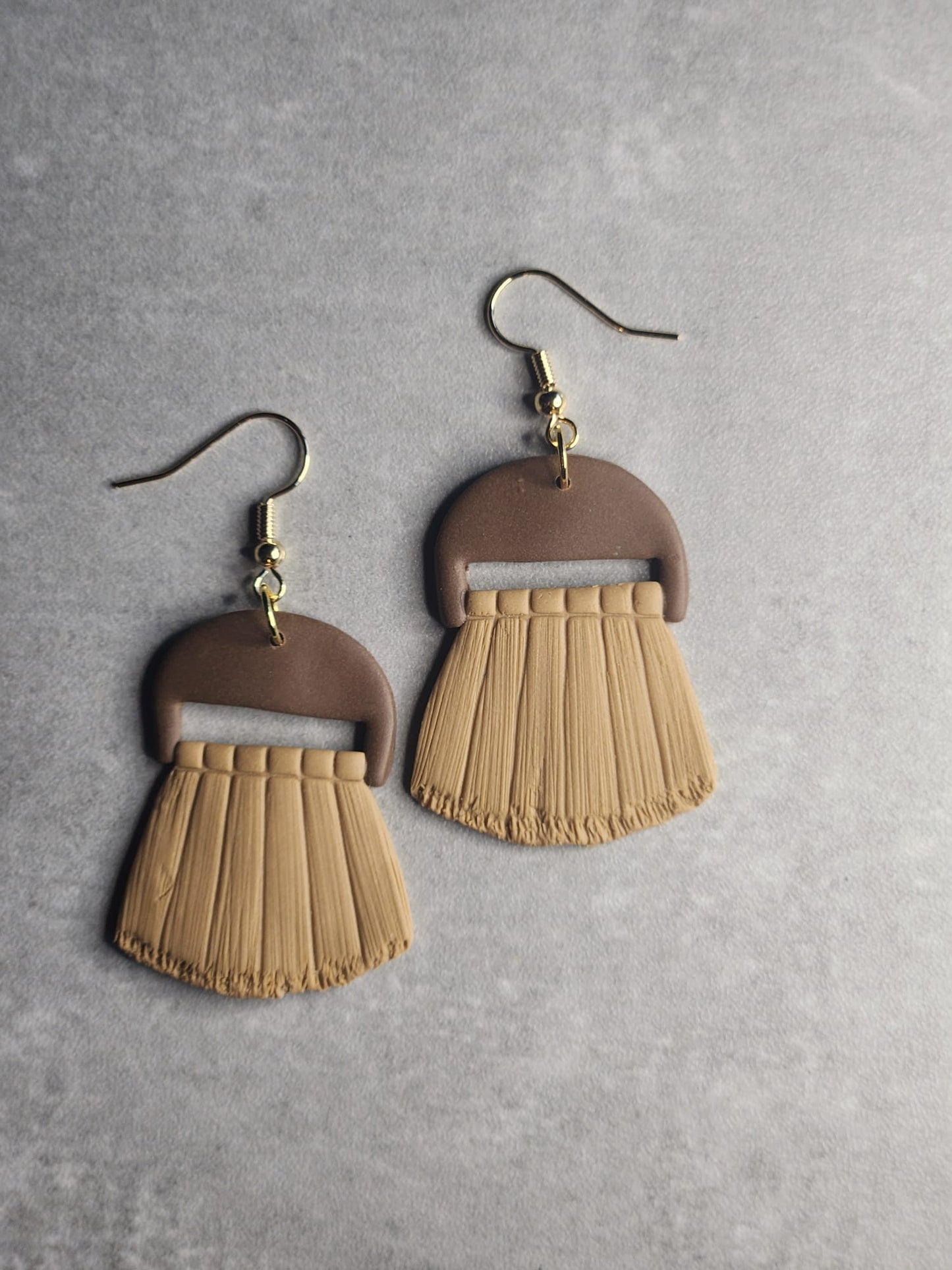 Neutral Fan-Shaped Earrings